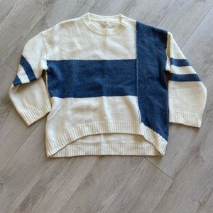 O & O Colorblock Off White Sweater